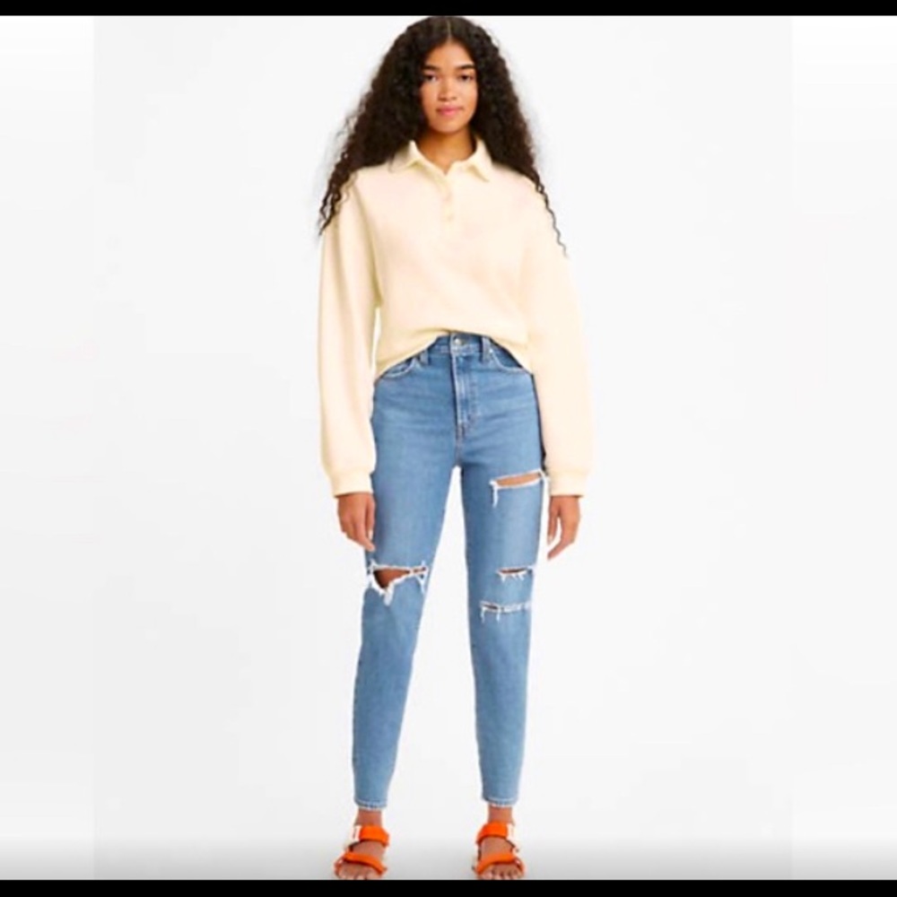 Levi’s high waisted mom jeans 27
